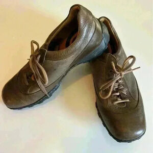 Born Men’s Lace Up Casual Leather Brown Oxford Shoes M2197 Size 9 1/2 9.5, GUC